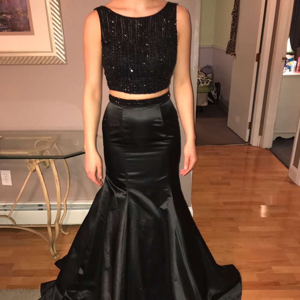 Sherri Hill Prom Dress